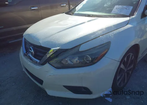 2016 Nissan Altima 2.5 Sr z USA, uszkodzony, nr VIN 1N4AL3AP3GC287793